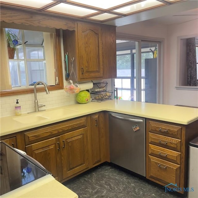 5308 Radcliffe Rd, Sylvania, OH 43560 - photo 14