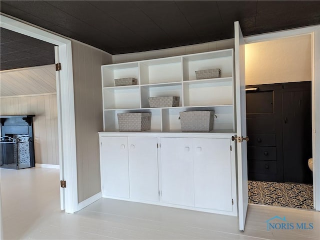 301 E Bigelow St, Upper Sandusky, OH 43351 - view of closet