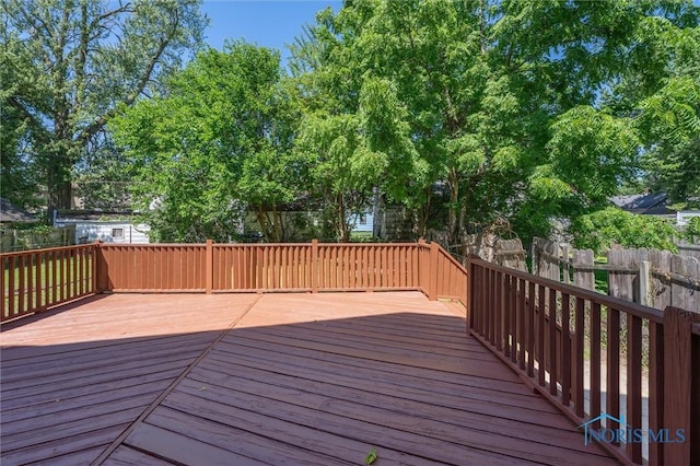 3627 Burton Ave, Toledo, OH 43612 - view of wooden terrace