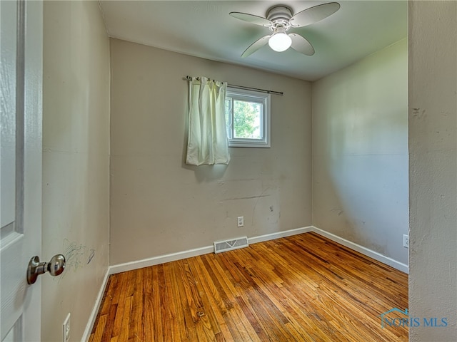 1323 Richland St, Maumee, OH 43537 - empty room featuring wood-type flooring and ceiling fan