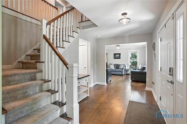 845 Oak Knoll Dr, Perrysburg, OH 43551 - entrance foyer with wood-type flooring and stairway