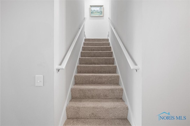 8410 Long Shore Dr, Monclova, OH 43542 - photo 27