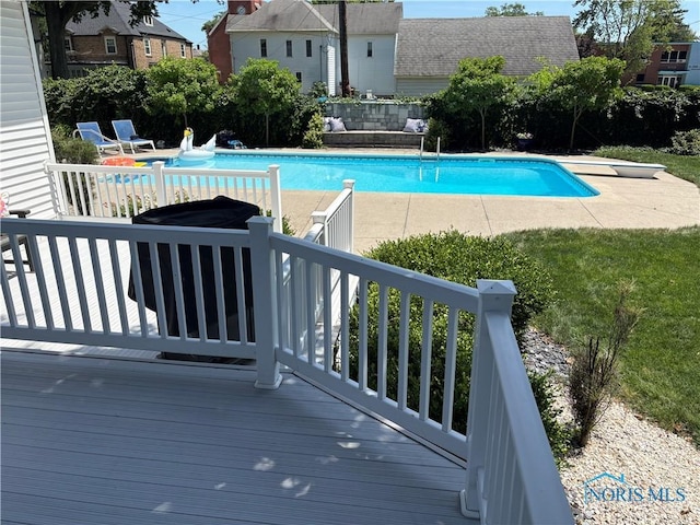 643 S Clinton St, Defiance, OH 43512 - view of swimming pool