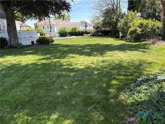 643 S Clinton St, Defiance, OH 43512 - view of grassy yard