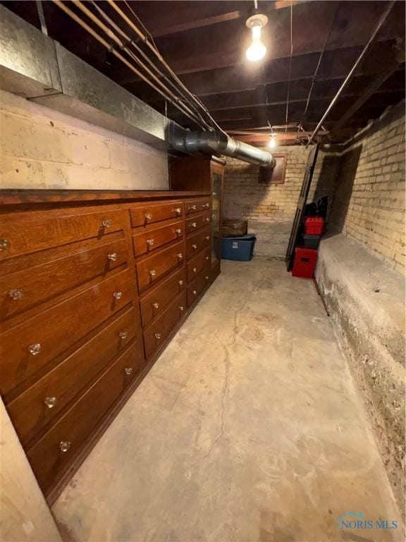 643 S Clinton St, Defiance, OH 43512 - view of unfinished below grade area