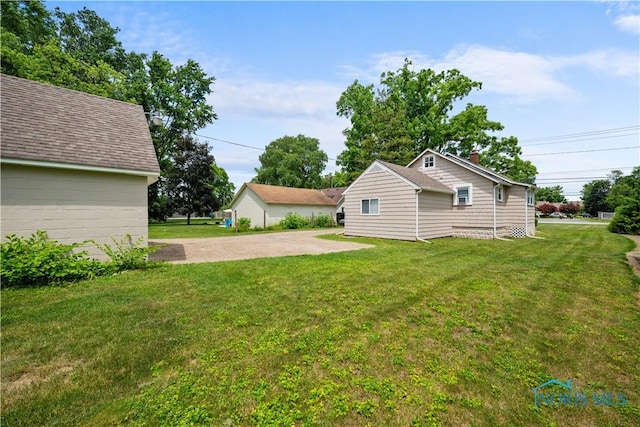 2825 N Mccord Rd, Toledo, OH 43615 - view of green lawn