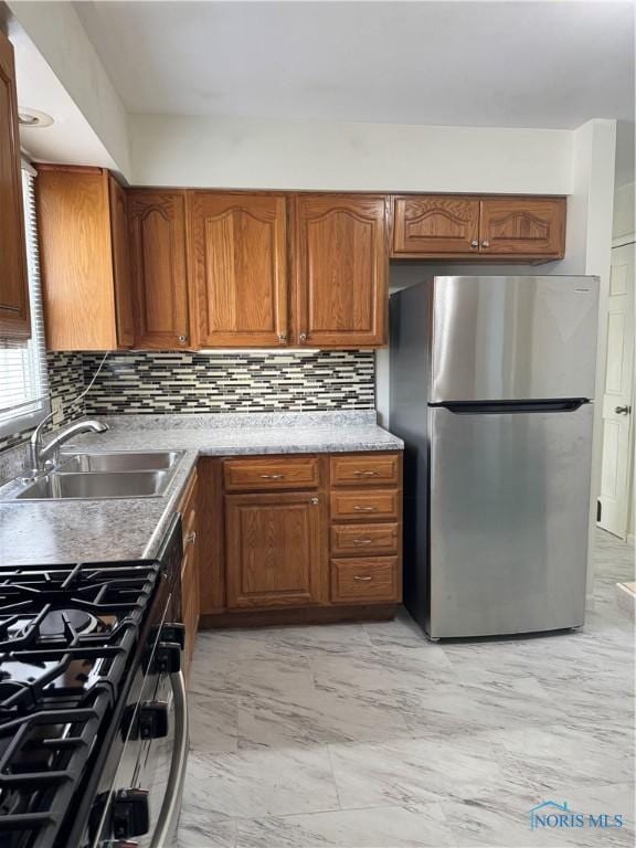 612 Dussel Dr, Maumee, OH 43537 - photo 4