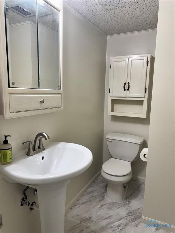 612 Dussel Dr, Maumee, OH 43537 - photo 12