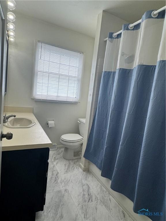 612 Dussel Dr, Maumee, OH 43537 - photo 17