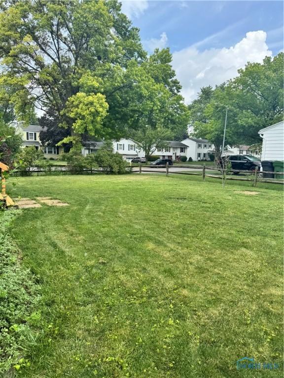 612 Dussel Dr, Maumee, OH 43537 - photo 20