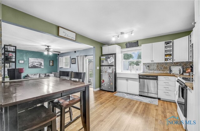 240 Southwood Dr, Perrysburg, OH 43551 - photo 10
