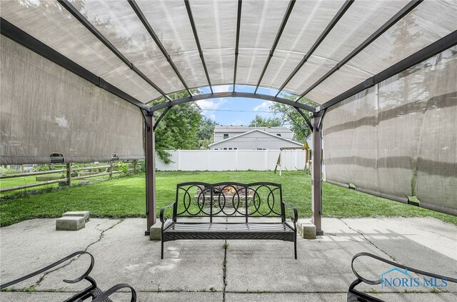 240 Southwood Dr, Perrysburg, OH 43551 - photo 28