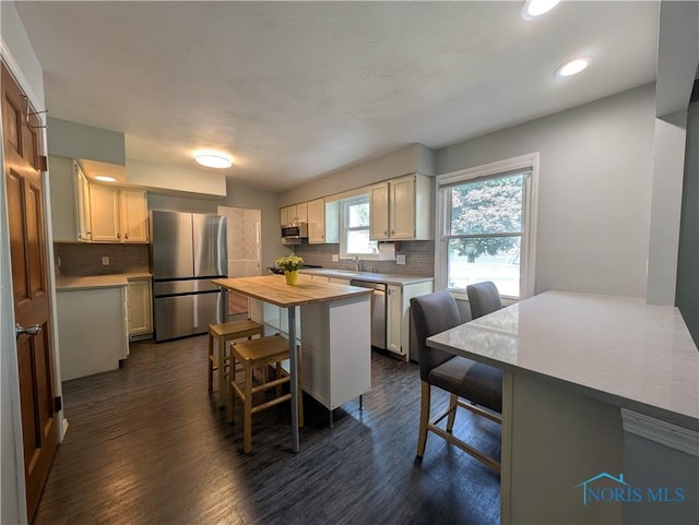 1768 Cambridge Park E, Maumee, OH 43537 - photo 2