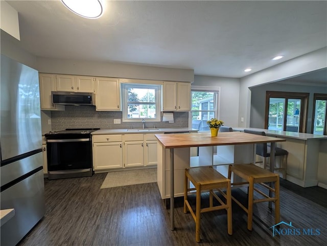 1768 Cambridge Park E, Maumee, OH 43537 - photo 3