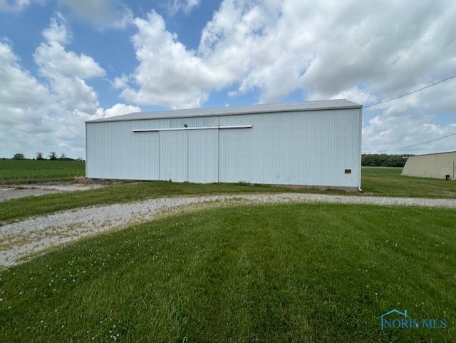 18375 County Road R, Alvordton, OH 43501 - view of pole building featuring a yard
