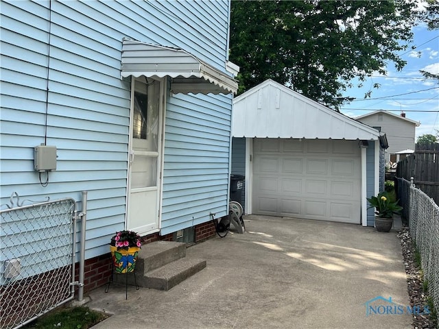 1824 Strathmoor Ave, Toledo, OH 43614 - photo 2