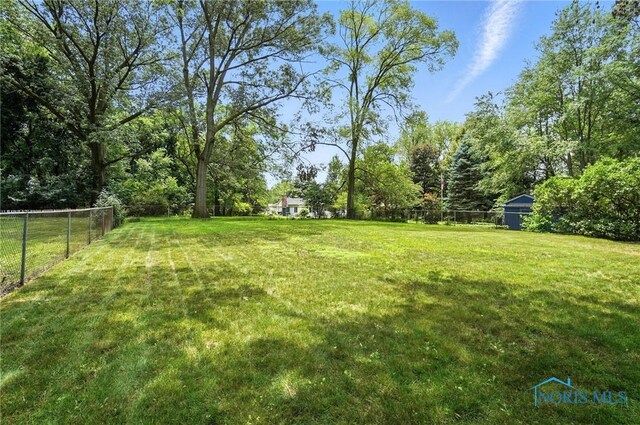 923 Pearl St, Bowling Green, OH 43402 - photo 40