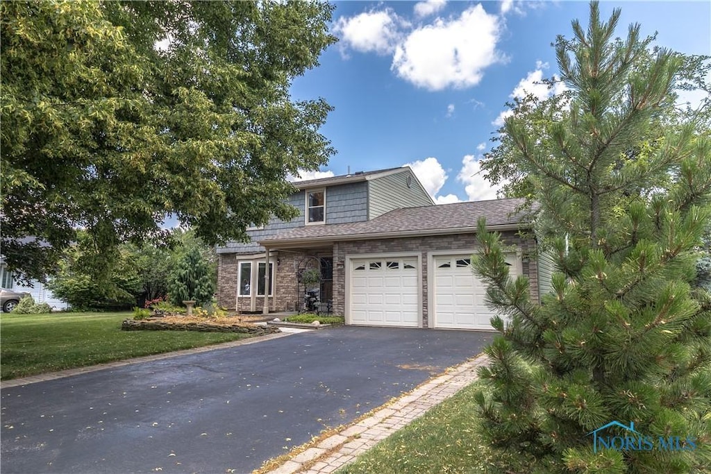843 Colonial Ct, Waterville, OH 43566 - photo 1
