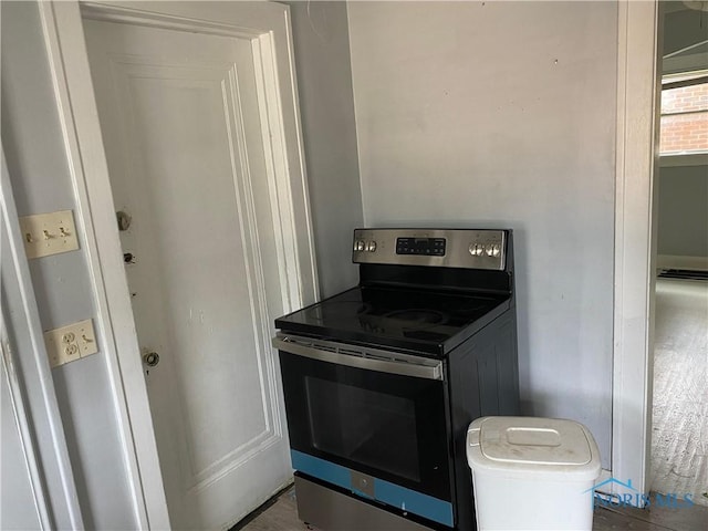 2615 Greenway St, Toledo, OH 43607 - kitchen with stainless steel range with electric stovetop