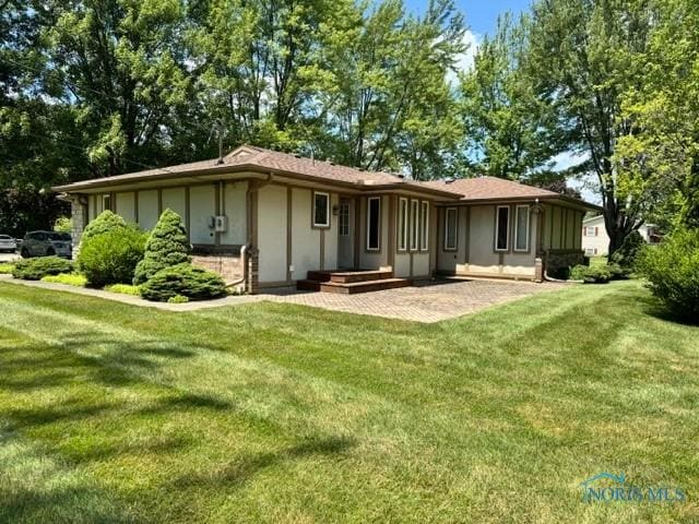400 Hickory Ln, Waterville, OH 43566 - photo 2