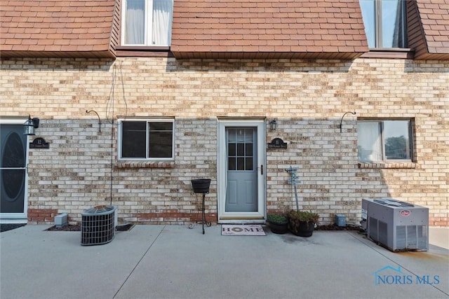 728 Fairway Dr Unit 11, Wauseon, OH 43567 - photo 1