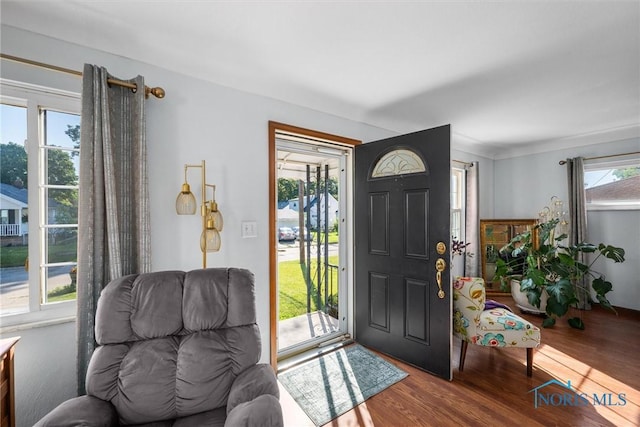 2958 Penrose Ave, Toledo, OH 43614 - foyer entrance with wood finished floors