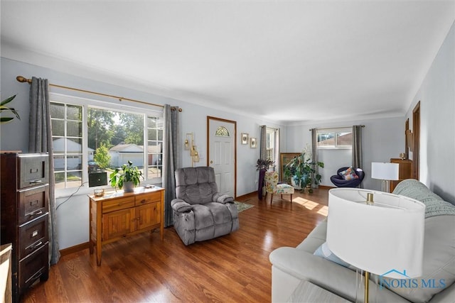 2958 Penrose Ave, Toledo, OH 43614 - living area featuring wood finished floors