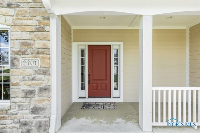 9701 Preakness Ln, Whitehouse, OH 43571 - property entrance with stone siding
