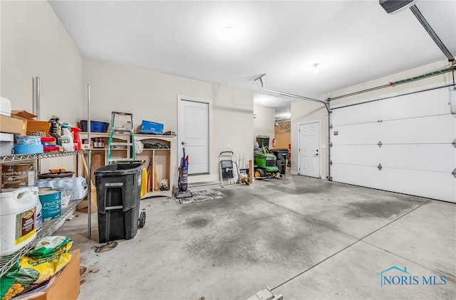 9701 Preakness Ln, Whitehouse, OH 43571 - view of garage