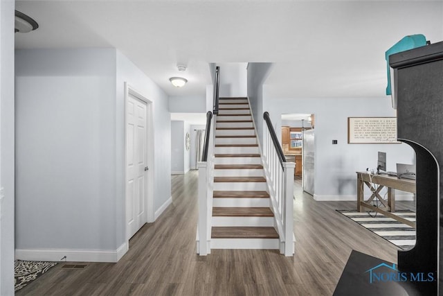25128 Belmont Ct, Perrysburg, OH 43551 - photo 5