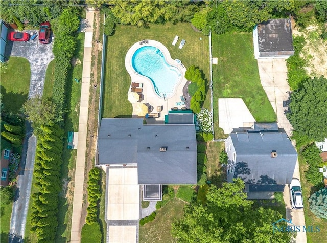 2403 Hempstead Rd, Ottawa Hills, OH 43606 - aerial view of property's location with a pool