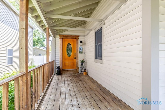 312 W Dudley St, Maumee, OH 43537 - view of exterior entry with covered porch