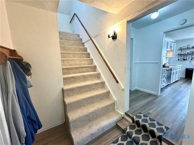 323 Brentwood Dr, Northwood, OH 43619 - photo 22