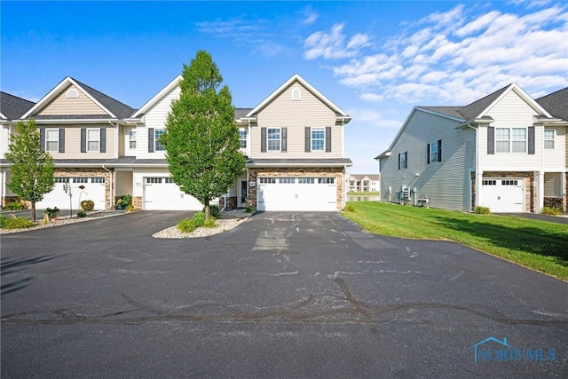 4665 Lakeside Dr, Maumee, OH 43537 - photo 1