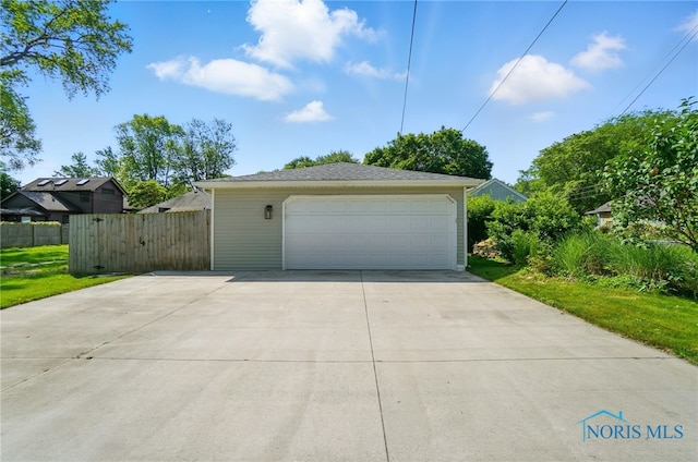 233 E 5th St, Perrysburg, OH 43551 - view of detached garage