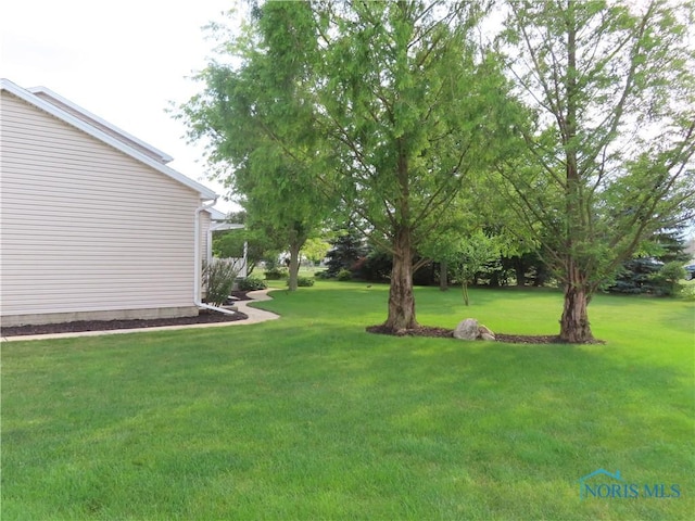 1813 Kenton Trl, Perrysburg, OH 43551 - photo 7