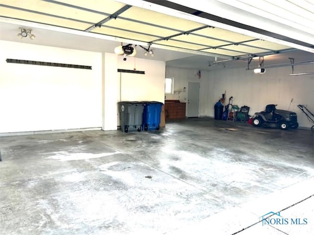 1813 Kenton Trl, Perrysburg, OH 43551 - photo 43