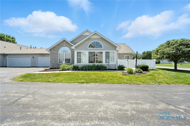 6108 Quarrys Edge Ln, Sylvania, OH 43560 - photo 2