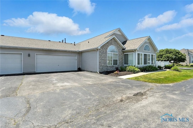 6108 Quarrys Edge Ln, Sylvania, OH 43560 - photo 4