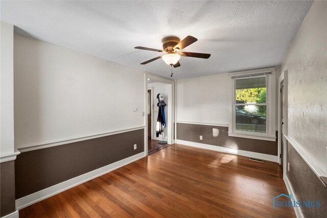 131 N River Rd, Waterville, OH 43566 - photo 9