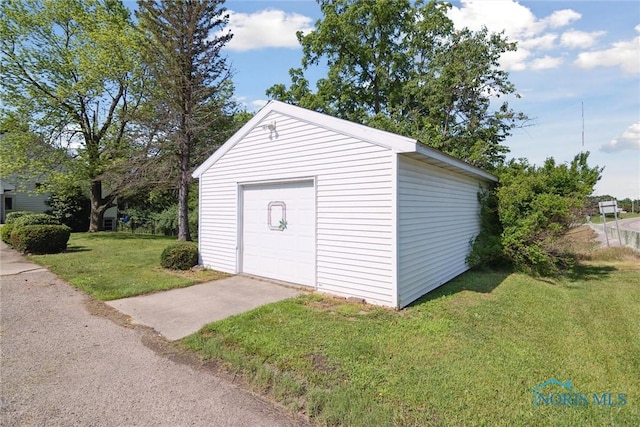 12982 State Route 34, Bryan, OH 43506 - detached garage featuring driveway