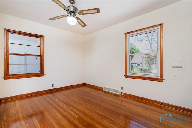 3328 Island Ave, Toledo, OH 43614 - unfurnished room featuring wood finished floors and a ceiling fan