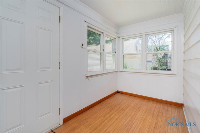 3328 Island Ave, Toledo, OH 43614 - view of unfurnished sunroom