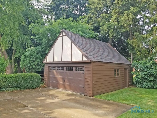 3704 Brookside Rd, Ottawa Hills, OH 43606 - view of detached garage