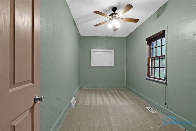 545 Wallace Ave, Bowling Green, OH 43402 - spare room with light carpet and a ceiling fan