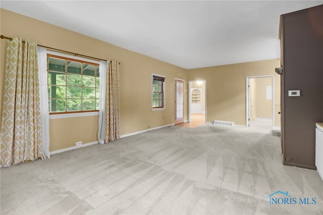545 Wallace Ave, Bowling Green, OH 43402 - spare room with light carpet