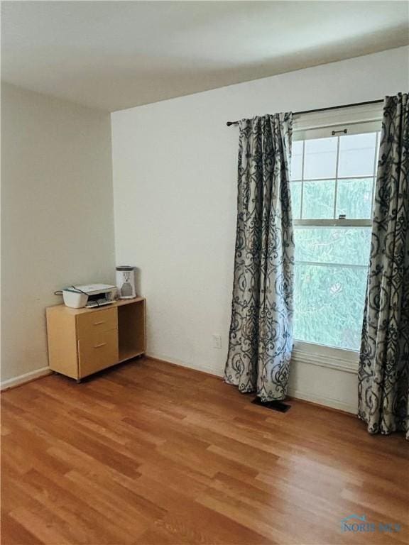4243 W Bancroft St Unit 202W, Ottawa Hills, OH 43615 - unfurnished room with light wood finished floors