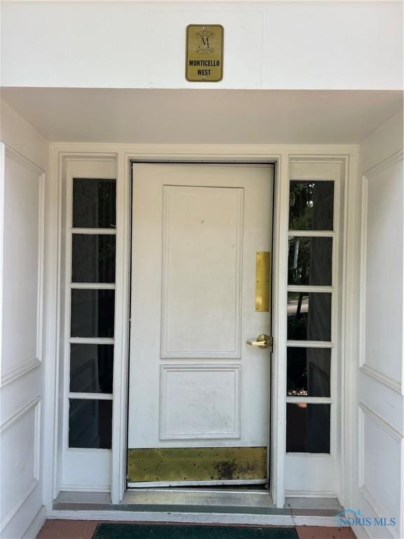 4243 W Bancroft St Unit 202W, Ottawa Hills, OH 43615 - view of exterior entry