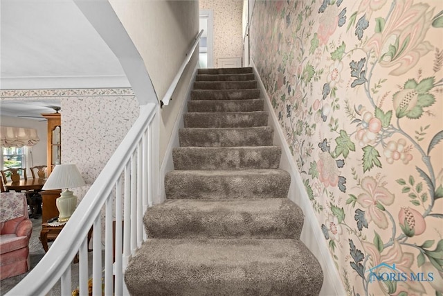 4526 Commonwealth Ave, Toledo, OH 43612 - staircase featuring wallpapered walls