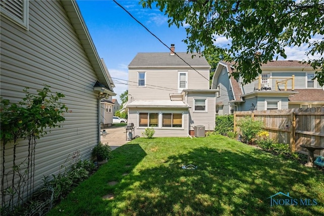 4526 Commonwealth Ave, Toledo, OH 43612 - back of house